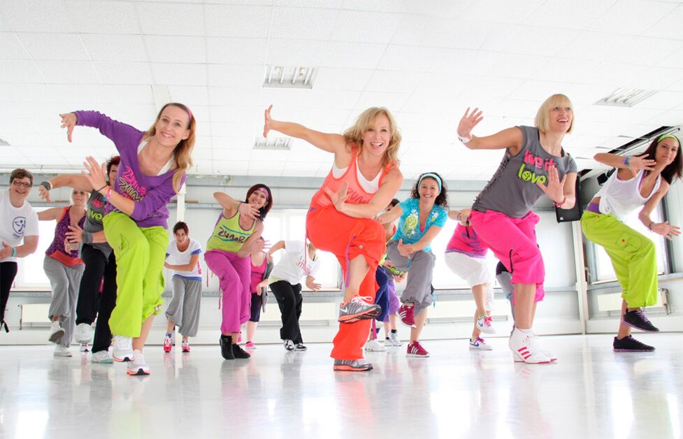 Zumba, hogy csökkentse a felesleges kalóriákat